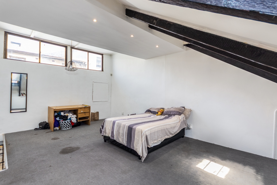 2 Bedroom Property for Sale in Woodstock Western Cape